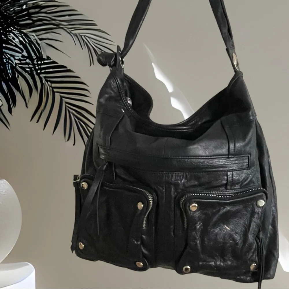 Junior Drake Black Leather Hobo Bag with Slouchy Design